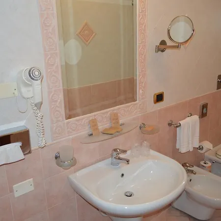 Delle Palme 4*
